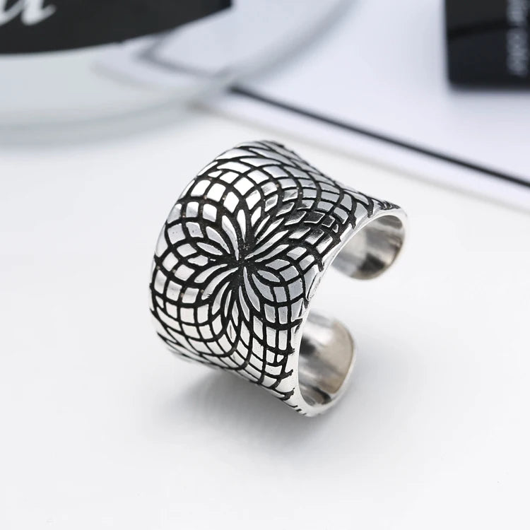 Bijoux Fashion Bohemian Width Flower Antique Ring for Women Men Party Gothic Punk Jewelry