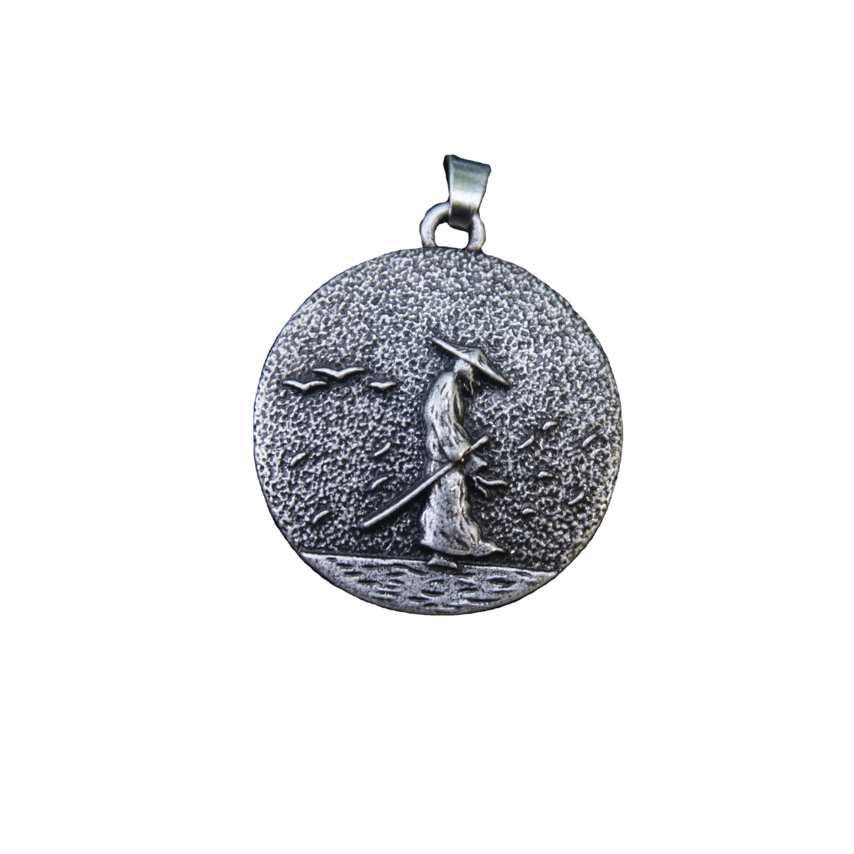 Ocean Flying Geese Lonely Swordsman Necklace