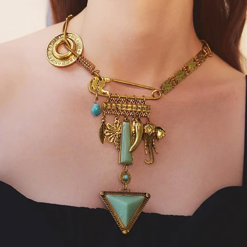 Kaimei New Arrival Fashion Jewelry Retro Bohemian Natural Turquoise Stone Necklace Retro Splicing Geometric Gemstone Necklace