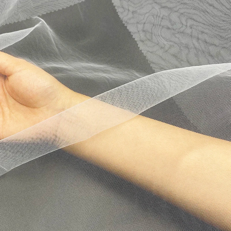 63" 60-Color Customizable 100% Nylon Soft Diamond Tulle Fabric Breathable Wedding Mesh for Girls Dresses Knitted Pattern