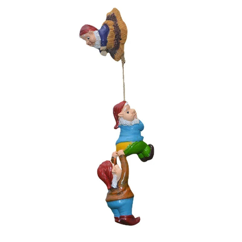 Creative Garden Decoration Resin Crafts Stand Home Yard Miniature Dwarf Climbing Sculpture Decoration