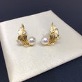 High-End Unique 18K Gold Plated Zircon Textured Feather Design Freshwater Pearl Earrings for Women