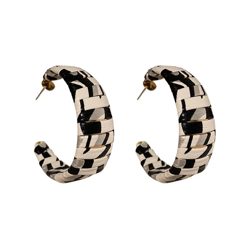 Korean Black and White Stripes for C-shaped Leather Earrings for Silver Earrings