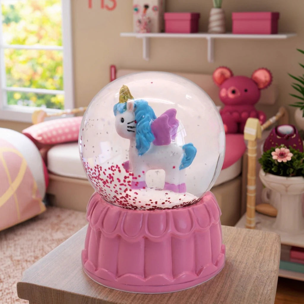 High Quality 3D Unicorn Snow Globe Wholesale Custom Resin Crafts Animal Cartoon Funny Birthday Holiday Gift