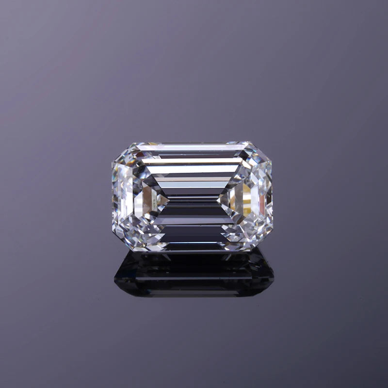 Starsgem 4 Carat IGI Certified Man Created VVS1 Lab Grown 4ct Emerald Cut Diamond