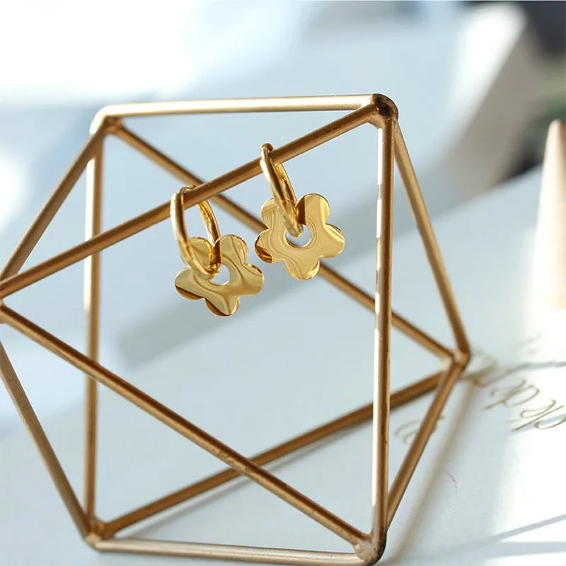 Wholesale Waterproof Jewelry 18K Gold Plated Stainless Steel Dainty Flower Drop Earring for Valentine Day Gift Women YF2800