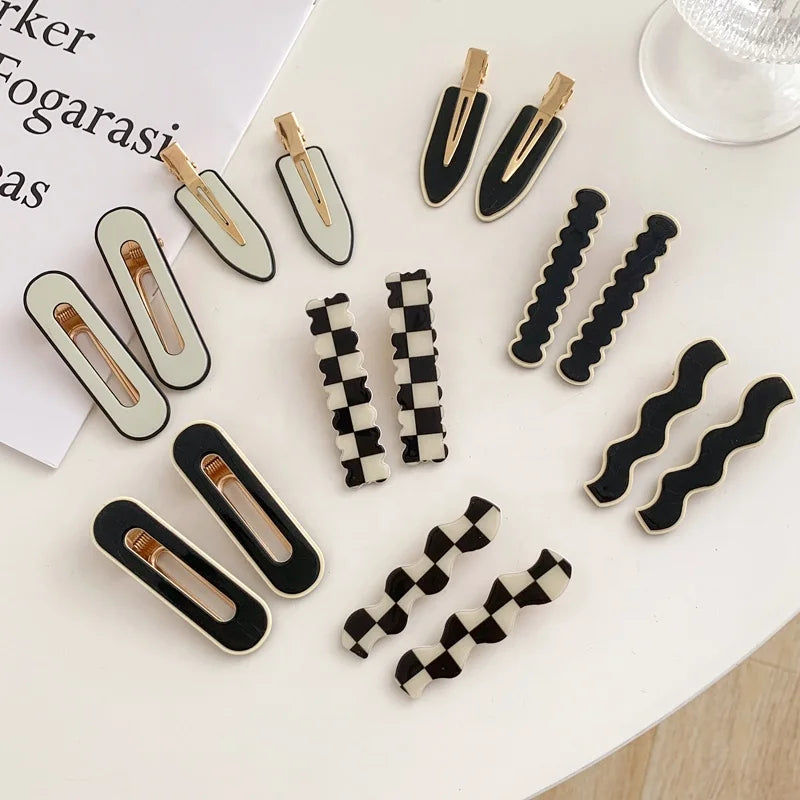 Wholesale Hot Sale Hair Grips Korean Acrylic No Crease Band Hair Clips White Black Set for Woman Girls Accessories
