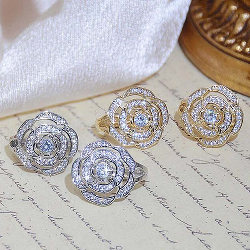 Huitan Sweet Silver Gold Plated Rose Floral Vintage Camellia Hoop Earring Diamond CZ Elegant Rose Flower Stud Earrings Women