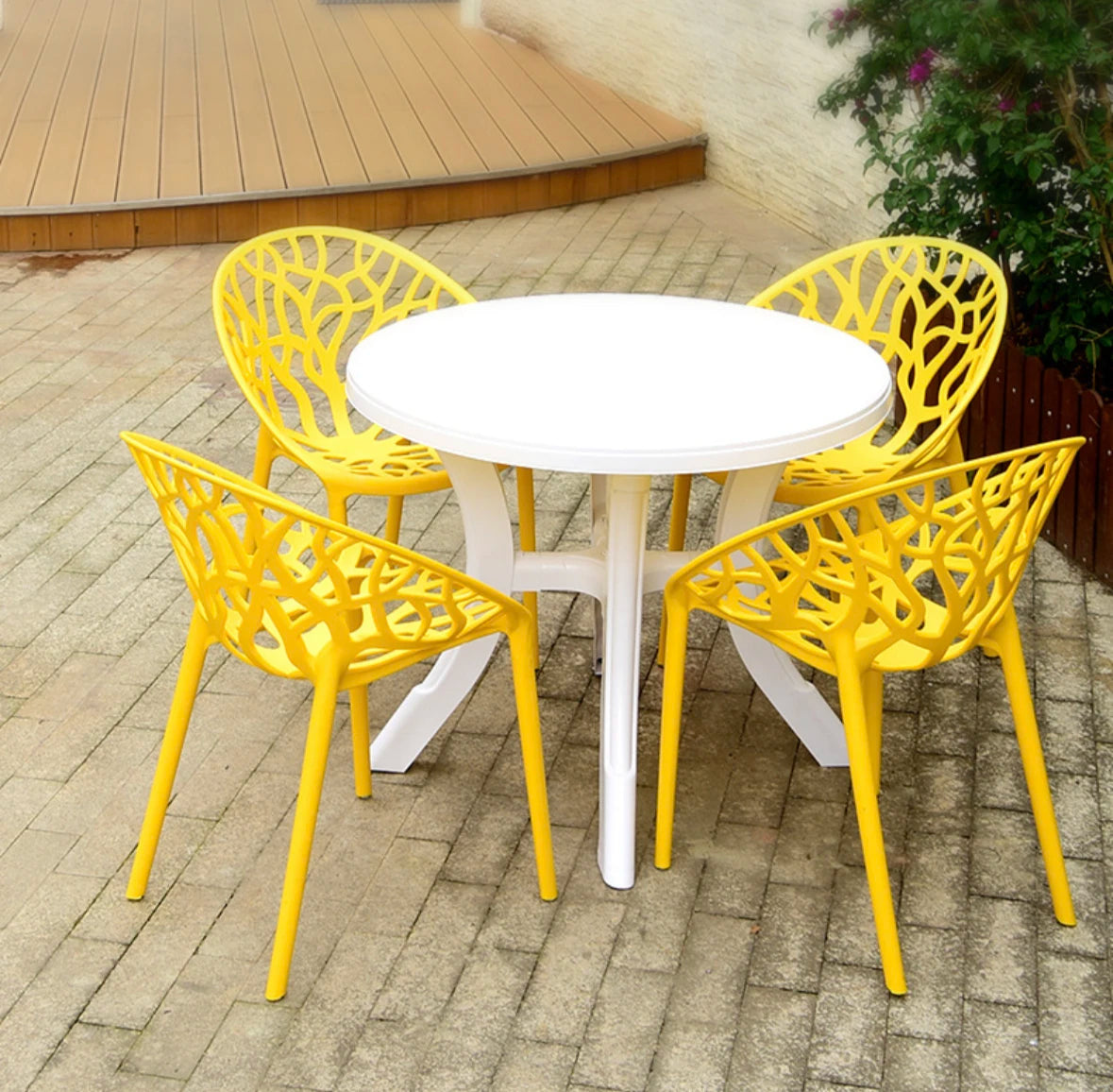 Cheap Outdoor Garden Patio Plastic Compact Side Bar Stool Round Table and 4 Legs Chair Red Black