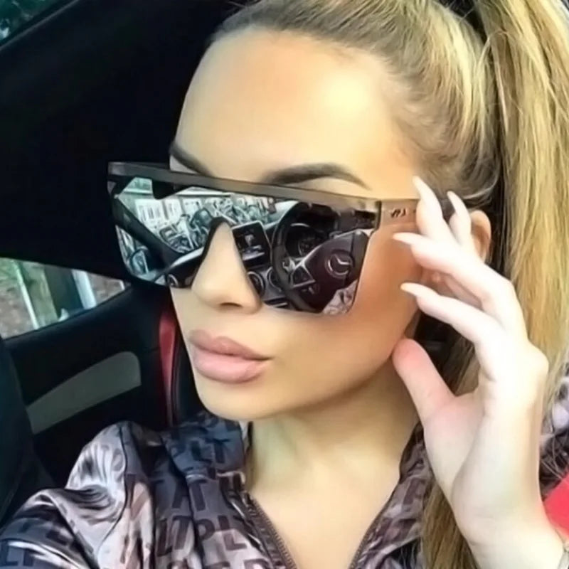 Hot Selling Fashion Big Frame One-piece Sunglasses for Women's Outdoor Beach Travel Sunglasses