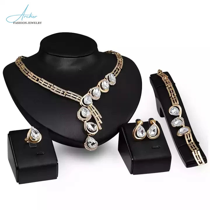 4 Piece Women Fashion Jewelry Sets Wedding Bridal Jewelry Set Gold Plated Dubai Water Drop Crystal African Luxury Custom Alloy