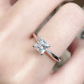 Simple Style Custom 18K Solid Gold 1ct D Color Princess Cut Moissanite Jewelry IGI Certified Prong Set Anniversary Ring