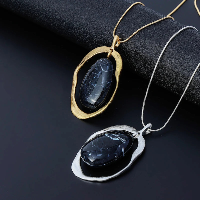 TongLing Necklace Alloy Snake Chain Jewelry Irregular Loop Black Resin Pendant Necklace for Women