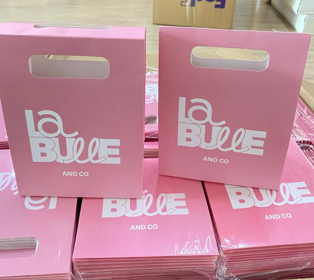 Factory Manufacture Custom Bag With Logo Printed OEM Paper Packaging for Shopping Cardboard Paper Bag