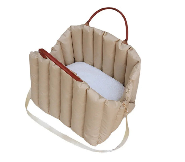 Designer Pet Carrier Bag Warm Soft Fashion Cat Bat Dog Bag Pet Cages Carrier Travel Bag