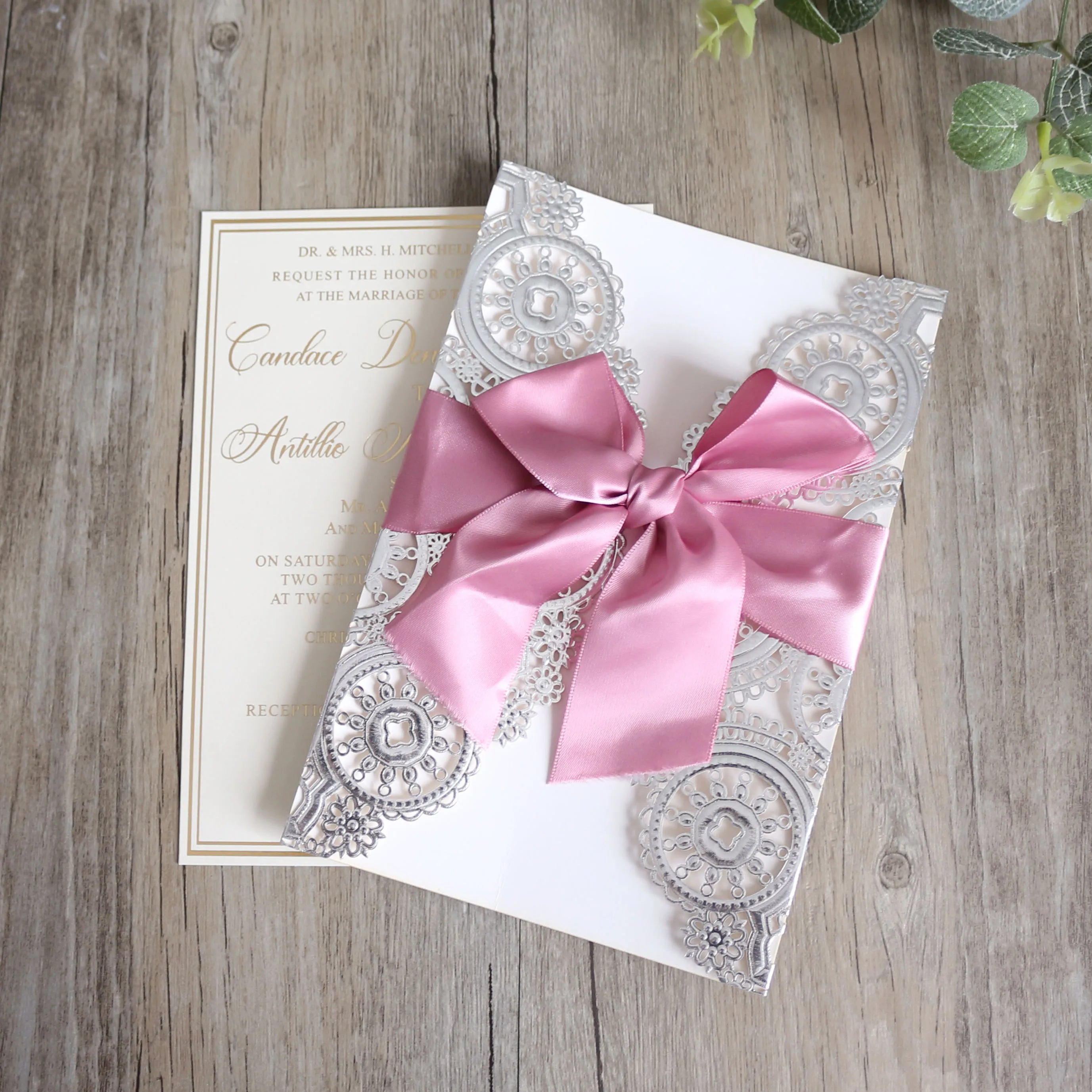 Custom Laser Cut Gold and Silver Paper Cover With Ribbon African Style Classic Invitations De Mariage De Luxe