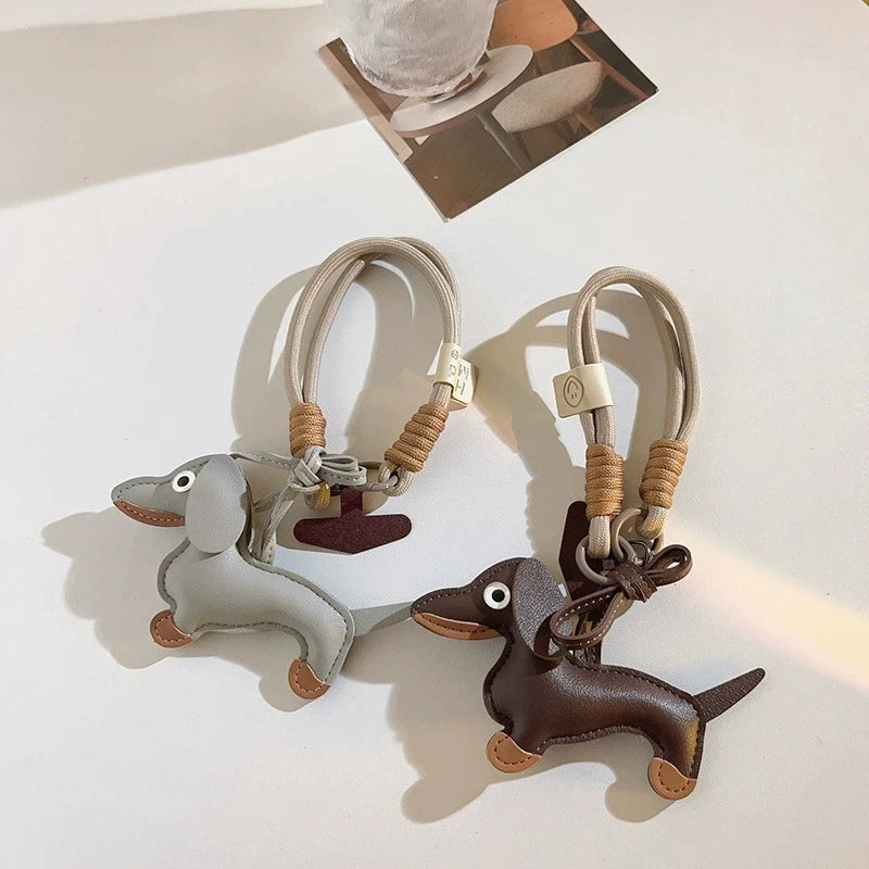 High Quality Anime Style PU Leather & Metal Light Keychain with Animal Pendant Design for Birthday/New Year Gifts