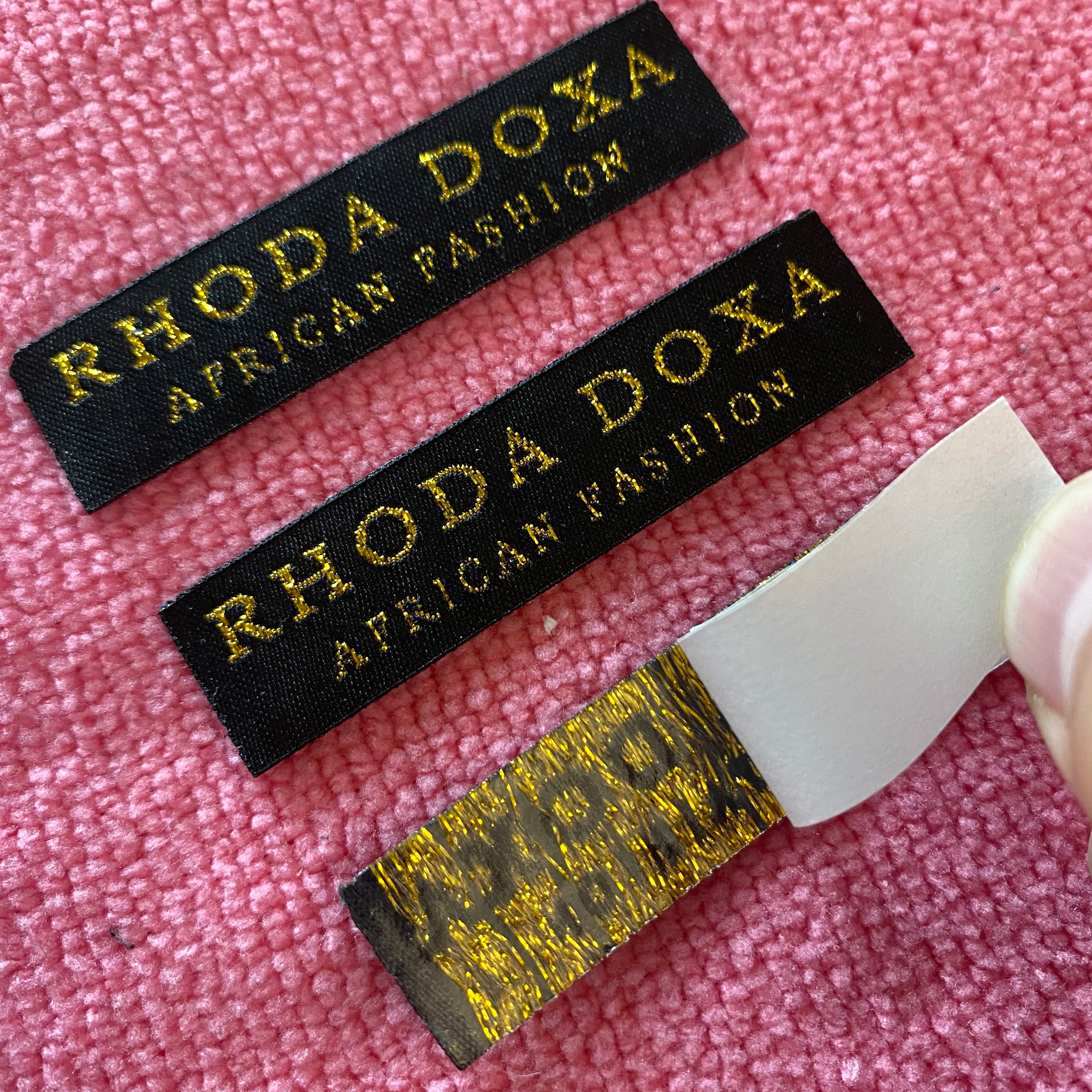 Wholesale Custom Iron on Garment Woven Neck Labelstrongly Glue Backing Fabric Label for Clothing
