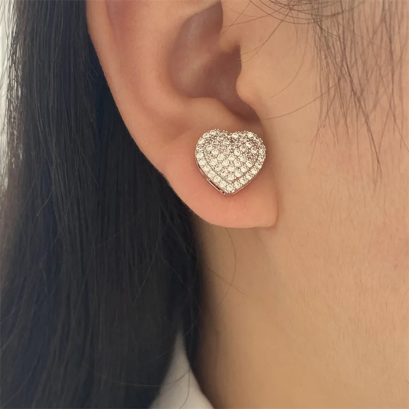 Wholesale Fashion Exquisite Copper Inset Zircon Earrings Full Diamond Geometric Heart Stud Earrings for Women