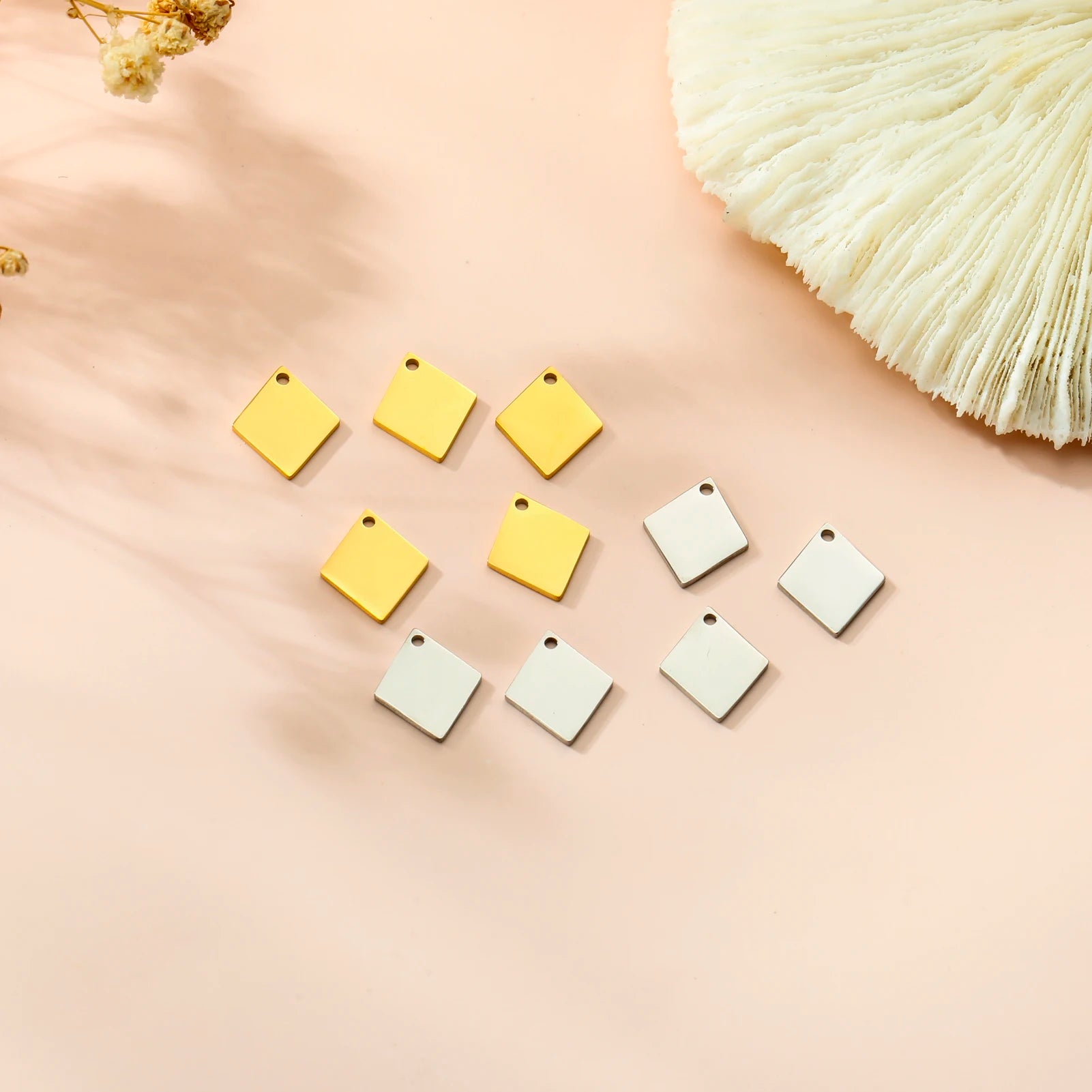 Wholesale Stainless Steel Mini Rhombus Charm Solid Rhombus Pendant Accessories for Necklace Bracelet Charm for Jewelry Making