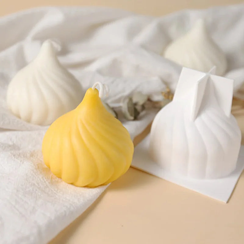 2024 Creative Home Baking Tools Holiday Gift Decoration Candle Making Mold Onion Head Candle Silicone Mould