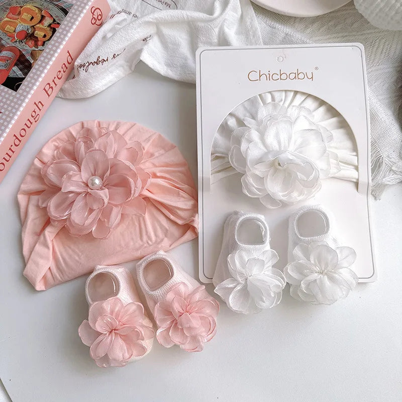 Fashionable Infant Full Moon and First Birthday Elegant Girl's Hair Ribbon Headband Turban Socks Set for Newborn