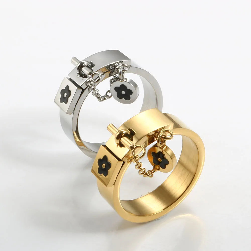 Stainless Steel Luxury Fashion Jewelry Set Gold Women Bangle Bracelet Flower Charm Finger Rings for Men Women Jewelry Set Gift