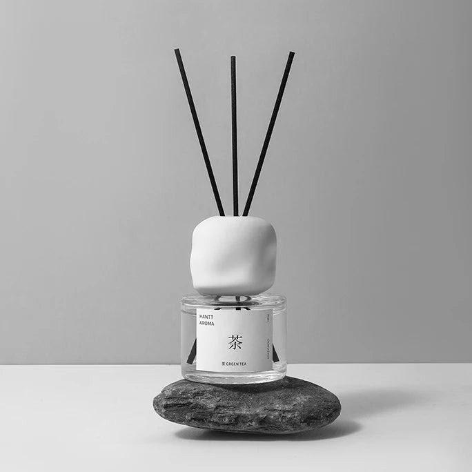 Luxury Modern Flameless Aroma Diffuser Set 120ml Essential Oil for  for Long-Lasting Fragrance Home Hotel Bedroom
