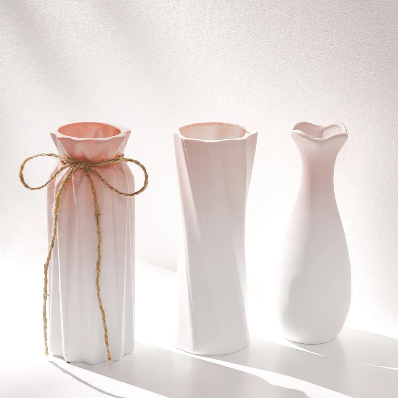 Creative Modern Pink Gradient Ceramic Vase Nordic Style for Desktop Study or Living Room Dry Flower Arrangement Ornament