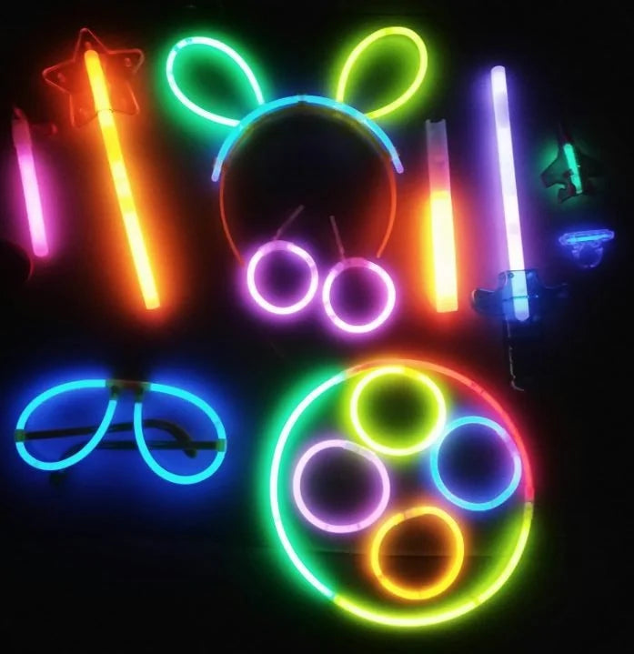 Customized Glow Stick Party Pack and Glowing Party Pack Chemical Light Stick