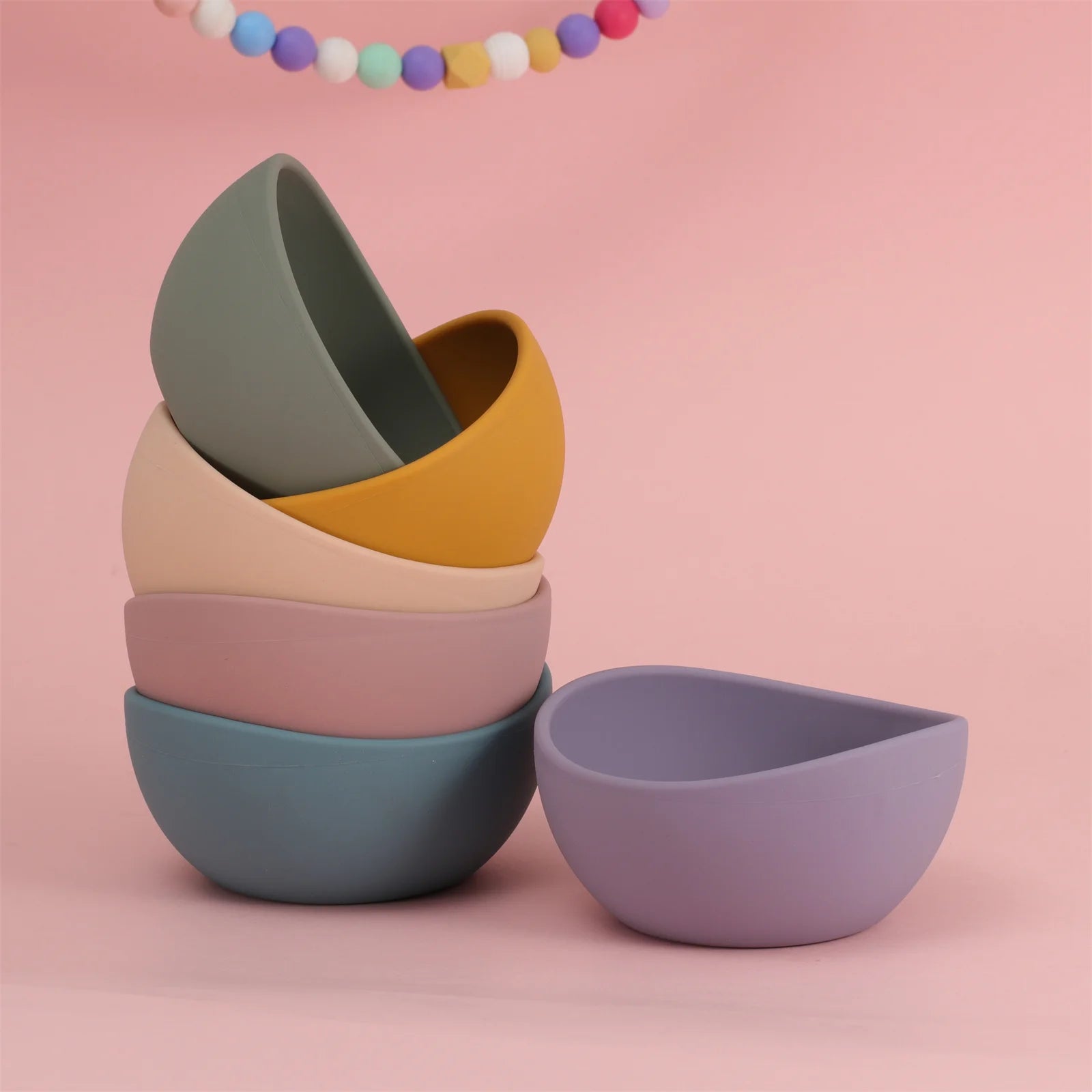 2025 Factory Wholesale Eco-Friendly Silicone Dog Bowl Safe for Pets Rounded Food Grade Bowl Pet Bowls & Feeders