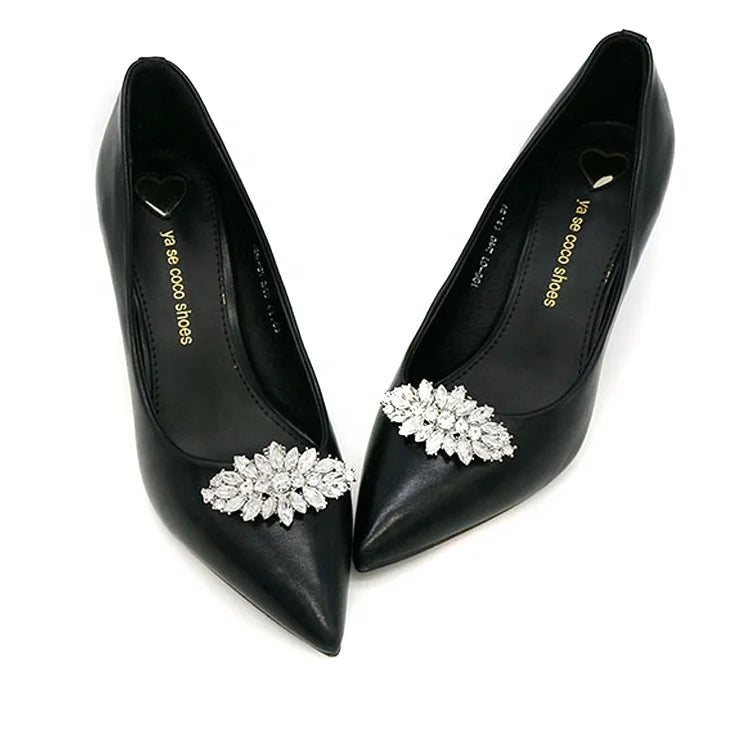 Wholesale DIY Woman Accessories Wedding Decoration Shoe Clips with Motif Rhinestones Oval Shape Alloy Material