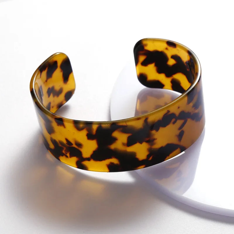 Jachon Hot Selling New Acrylic Acetate Bracelet for Women Leopard Fashion Opening C- Shaped Bracelet for Women Girls