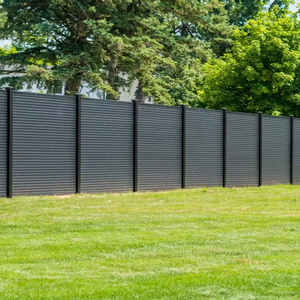 Europe Style Charcoal Grey WPCFence Fluted Board With Alloy Post WPC Privacy Fence Capped Fence Board