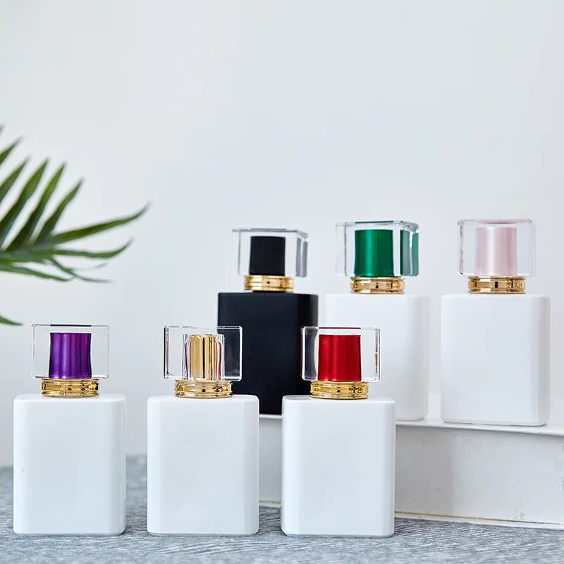 Hot Popular square Black White pink Custom Perfume Bottle 30ml 50ml Luxury Unique Perfume Bottles