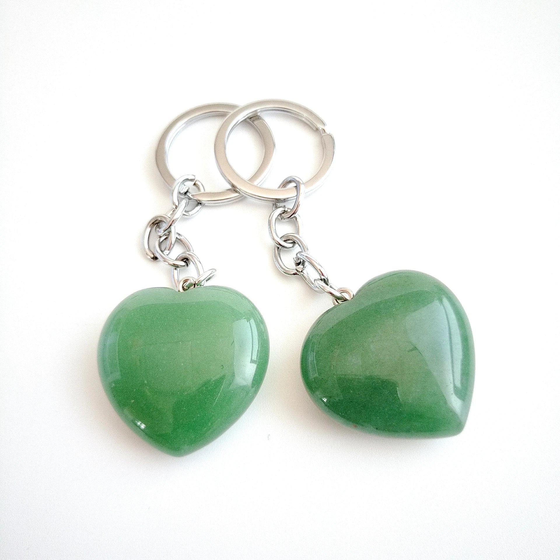 2026 Diy High fashion Handmade Natural Stone Heart Crystal Raw Stone Green Aventurine Key Chain Heart Key Chain