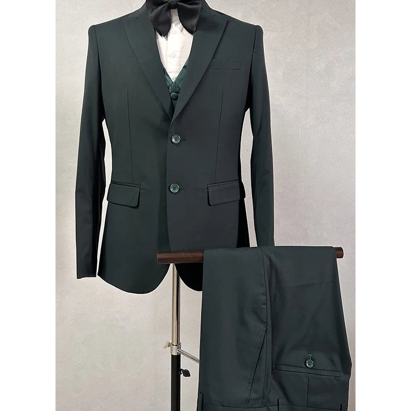 High End Atmosphere Men's Green Suit Two Piece Single Breasted Business Slim Men's Green Suit.