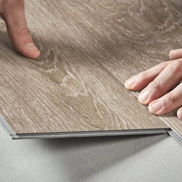 Wholesale 4mm/4.5mm/5mm SPC Vinyl Click Flooring Cheap Factory Price for Hospital & Villa Applications