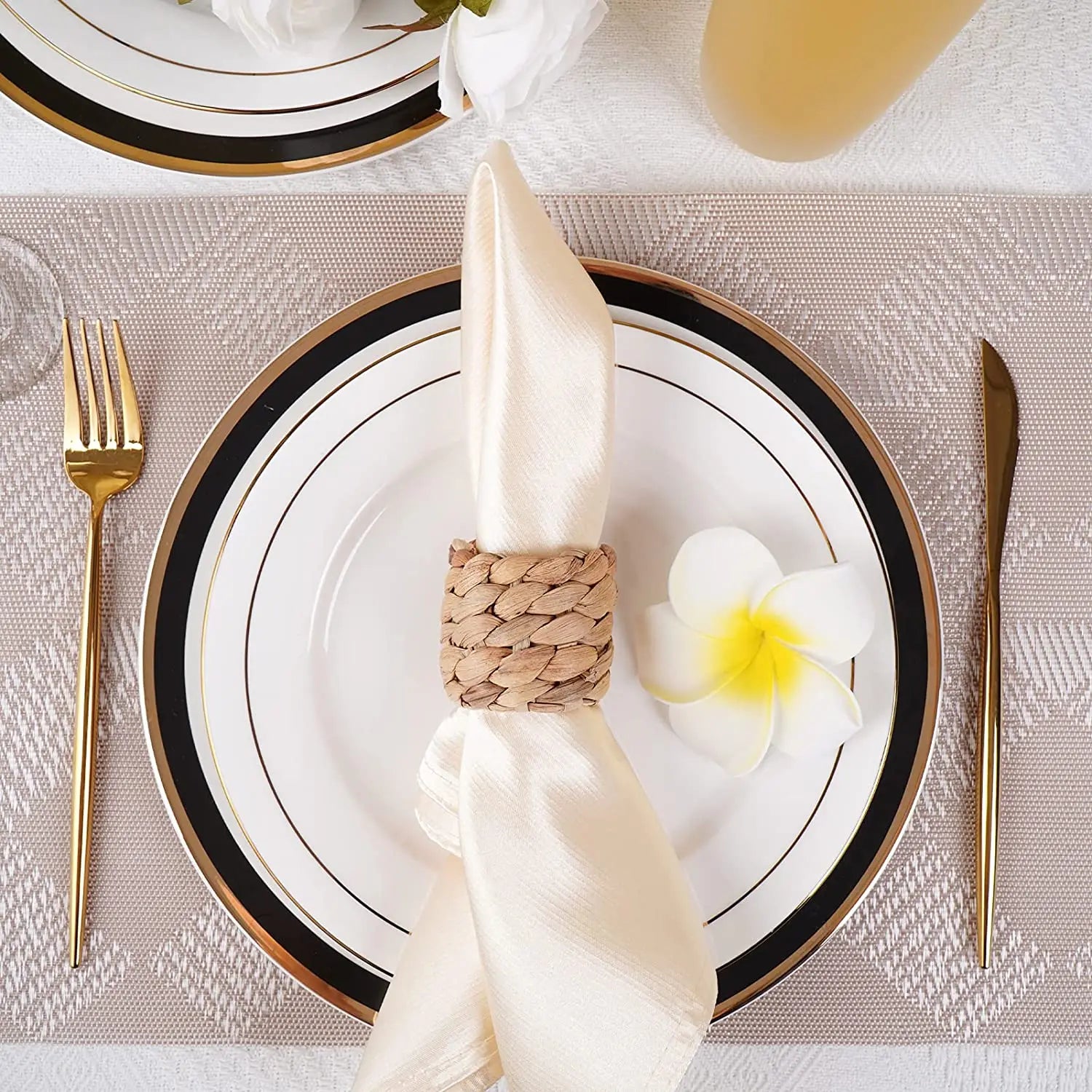 Rustic Round Rattan Grass Napkin Rings Fall Napkin Ring Holders for Parties Stocked Feature