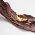 Chris April 316L Screw Thread Wholesale Price Curved Minimal Gold Stainless Steel Dome Ring