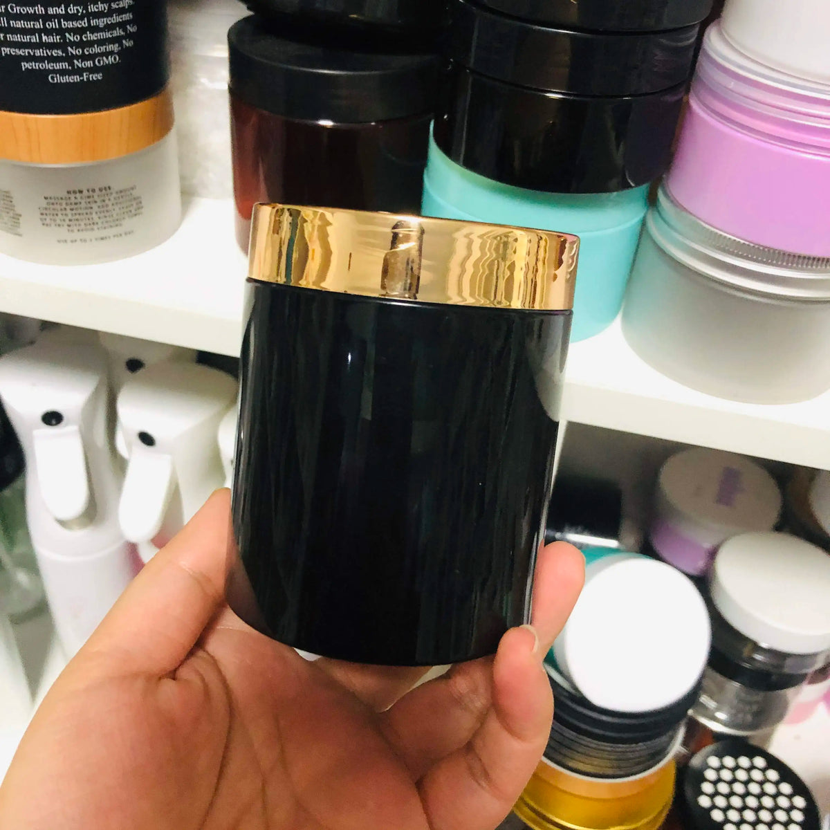 Customize Printing 250ml 500ml Shiny Black PET Jar With Shiny Gold Lid