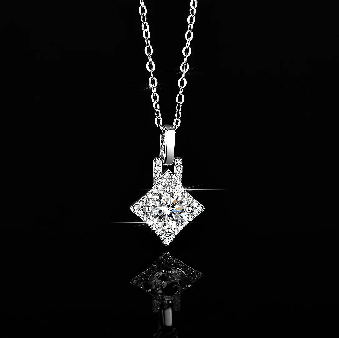 Factory Wholesale 1Carat 925 Sterling Silver Square Shape VVS D Color Moissanite White Gold Gemstone Diamonds Pendant Necklace