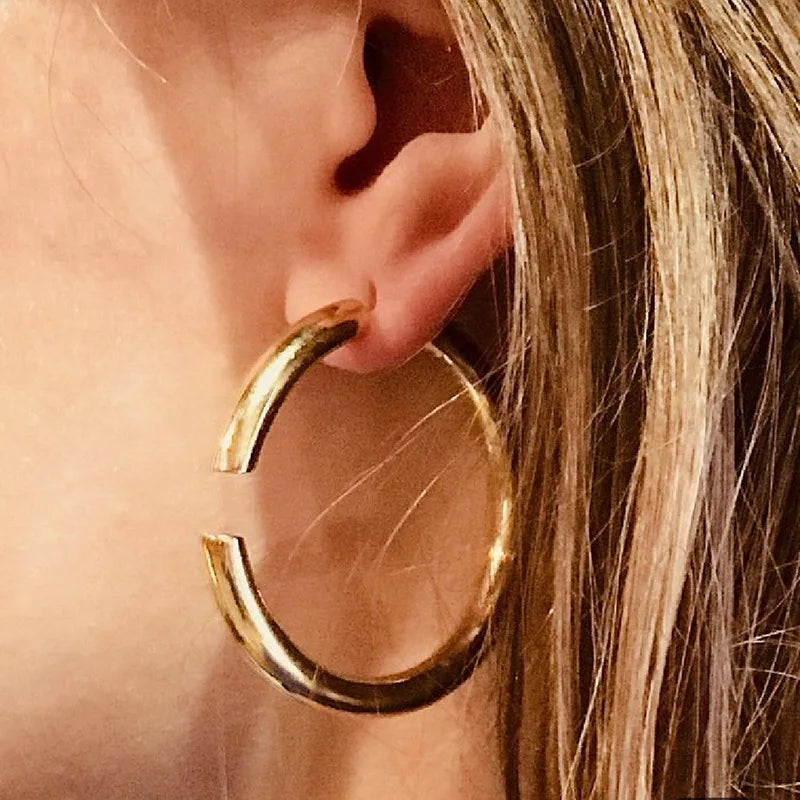 2021 New Design Simple Stainless Steel High Quality Retro Vintage C Shape  Hook Hoop Women Earrings