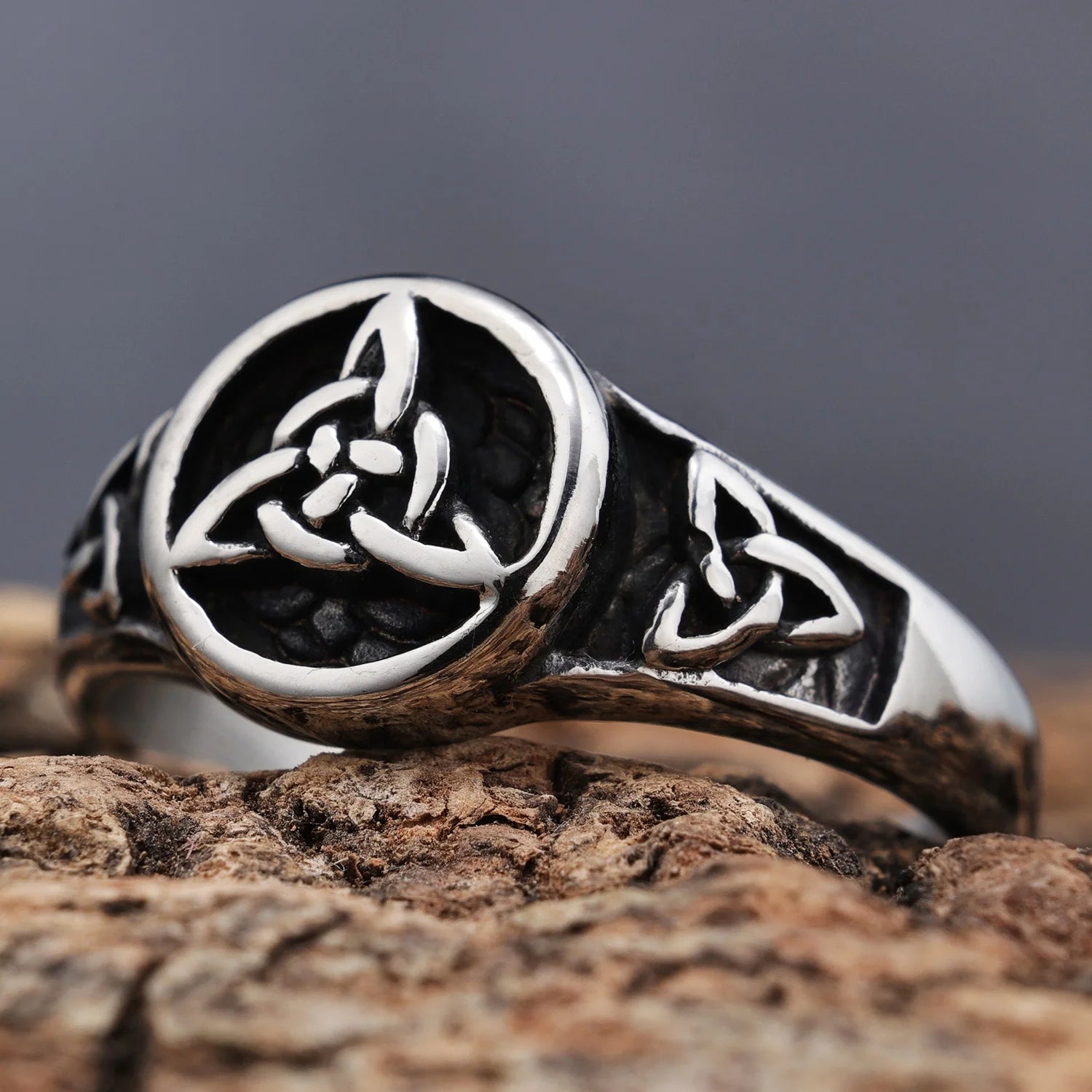 Norse Viking Jewelry Triquetra Triangle Knot Stainless Steel Irish Celtic Knot Rings for Ladies