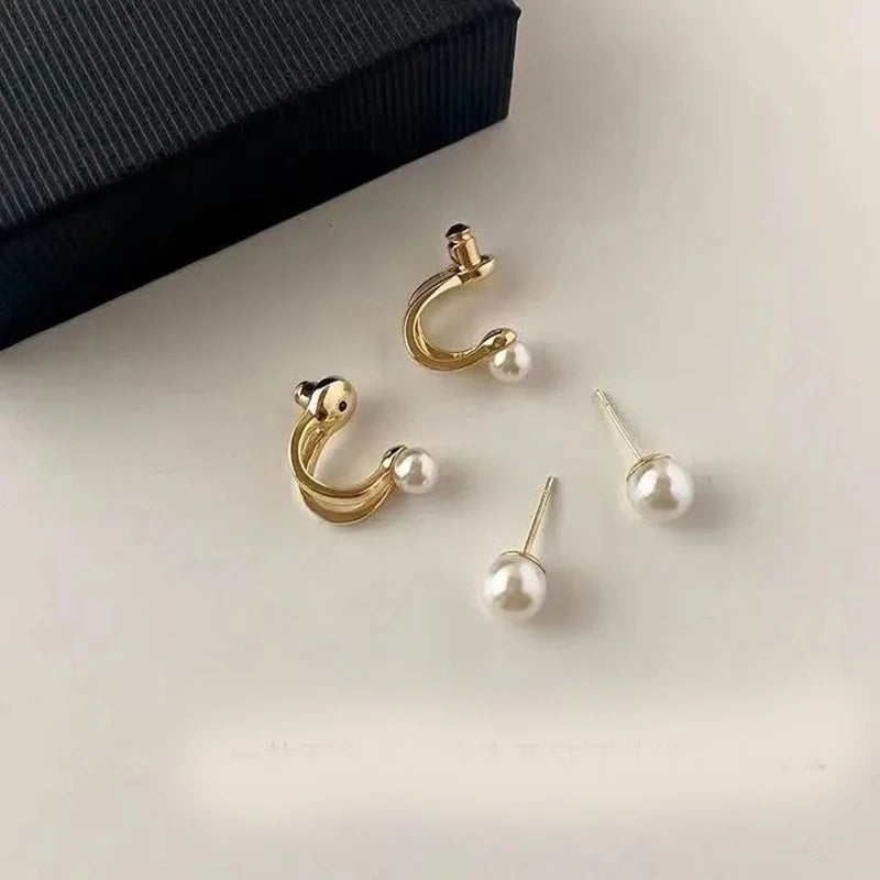 Trendy Silver Needle Pearl Stud Earrings Huggie Style with Zircon Main Stone Alloy Platinum Plated Women's Anniversary Jewelry