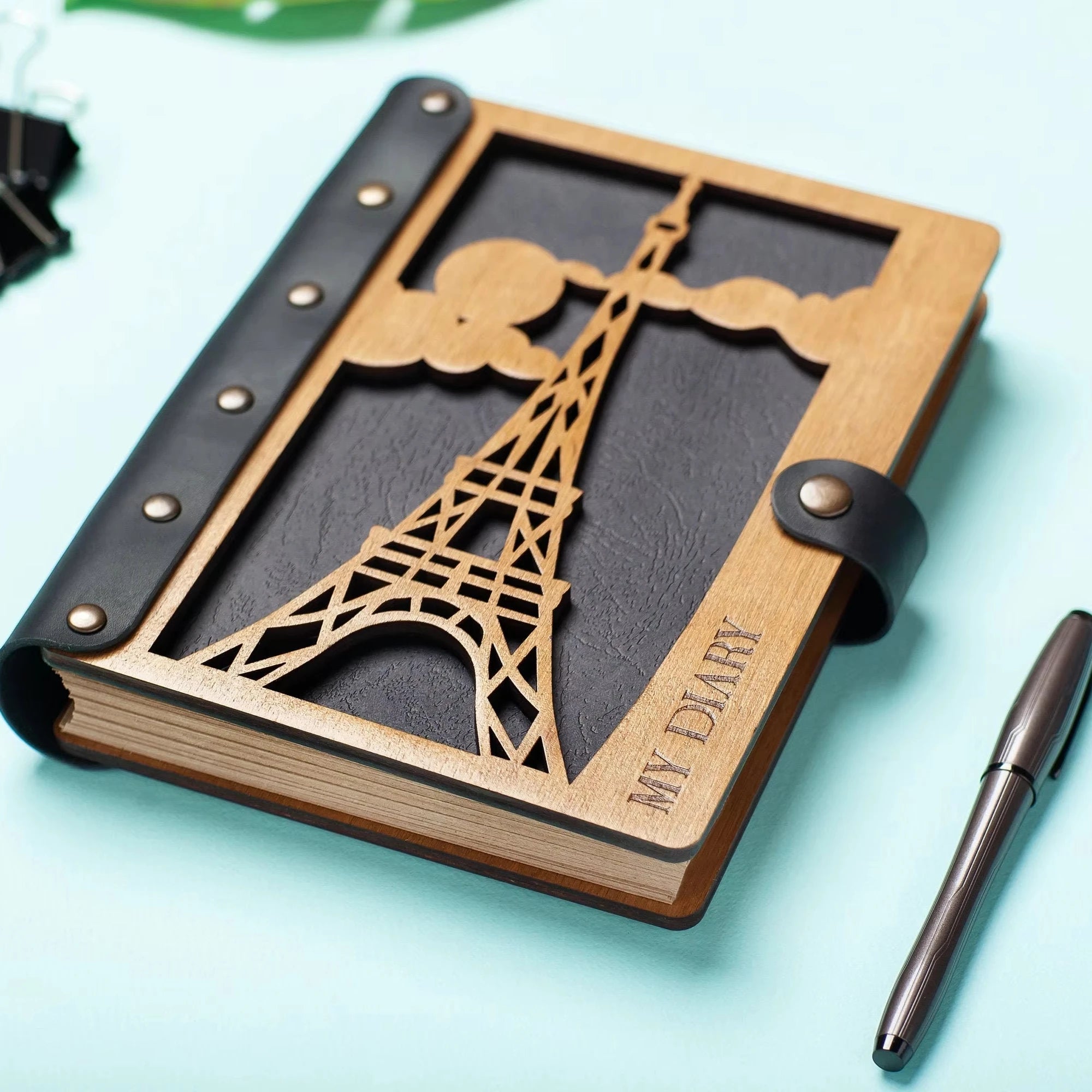 Customized Wooden Cover Notebooki Customizable A5 A6 Wooden Journal with Hollowed-out Design Gift Available with Leather Button