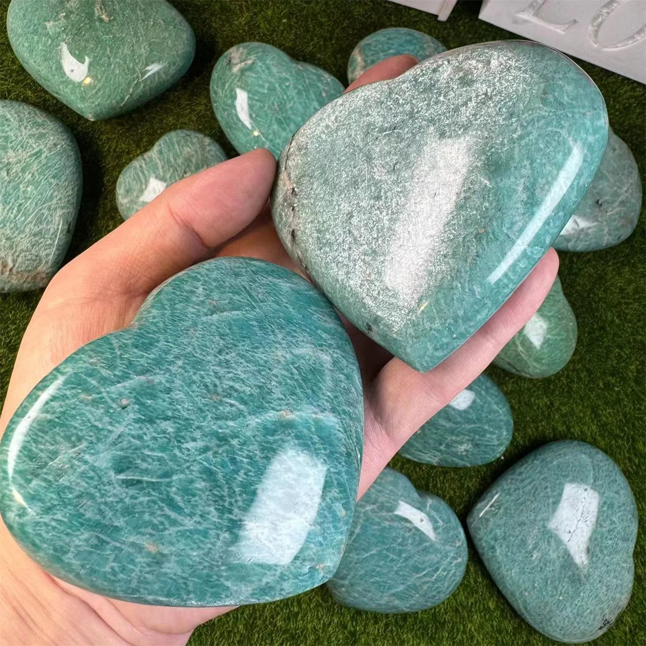 Healing Stone Heart Natural Crystal Good Flash Amazonite Heart for Decoration