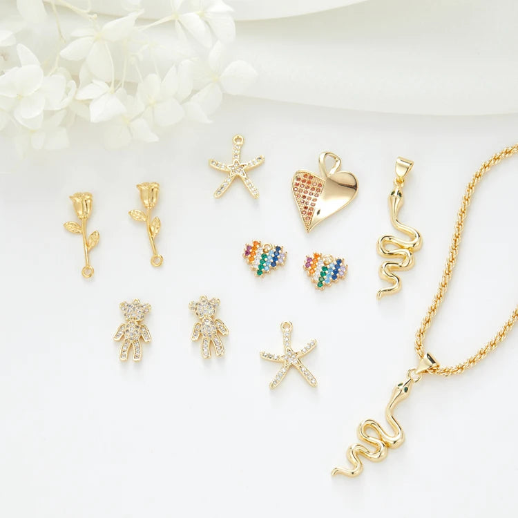Wholesale Brass 14K Gold Plated Trendy Cute Small Micro Pave CZ Heart Bear Shaped Roses Pendant Charm