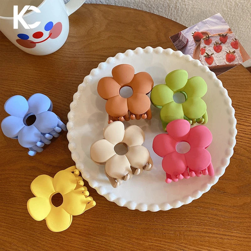 KUACHI Wholesale New Design Korean Frosted Big Flower Hair Claw Cute Pink Flower Girls Hair Claw