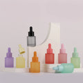 Custom 20ml Flat Shoulder Essential Oil Gradient Color Serum Bottle Frosted Glass Dropper Bottle With Gift Box Packaging